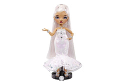 Rainbow High Collectible Roxie Grand Holiday Edition Fashion Dress Up Doll 3y+