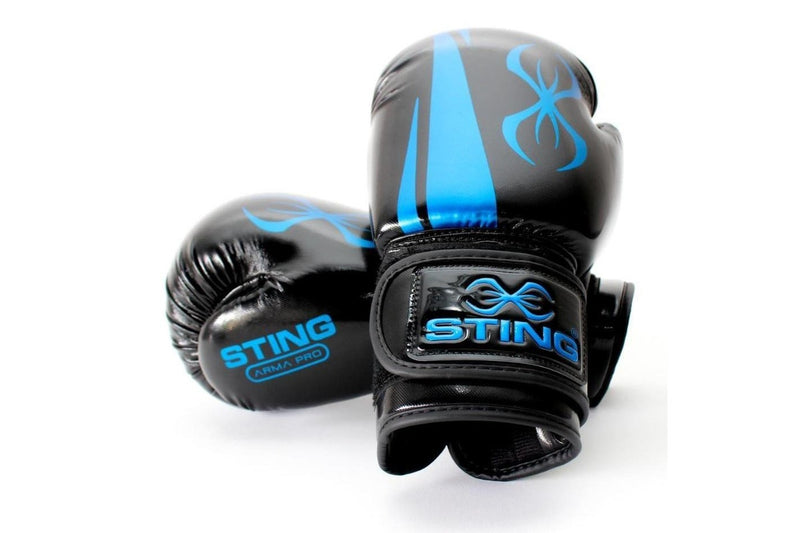 Sting Arma Blast Boxing Glove - Black / Blue - 14oz