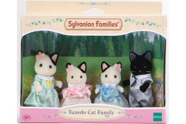 Sylvanian Families: Tuxedo Cat Family