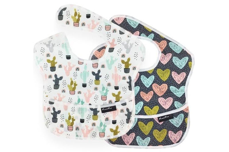 Mum 2 Mum: Waterproof Bibs 2 Pack - Cactus/Hearts (Birth - 3 Years)