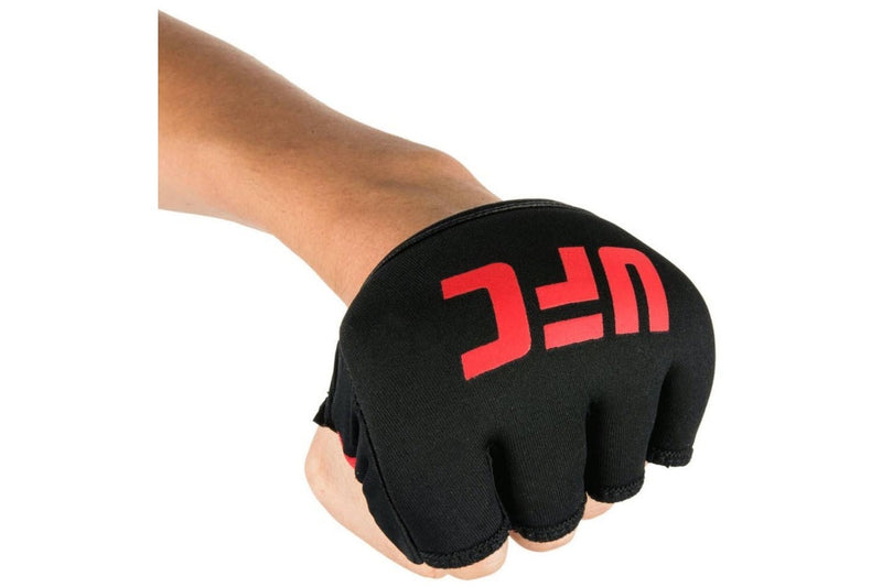 UFC Pro Gel Knuckle Sleeve Black - S / M