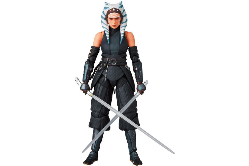 Star Wars: Ahsoka Tano (The Mandalorian Ver.) - Mafex Action Figure