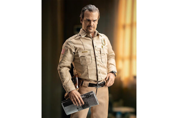 Stranger Things: Jim Hopper (S1) - FigZero Figure