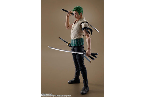 One Piece (A Netflix): Roronoa Zoro - S.H.Figuarts Figure