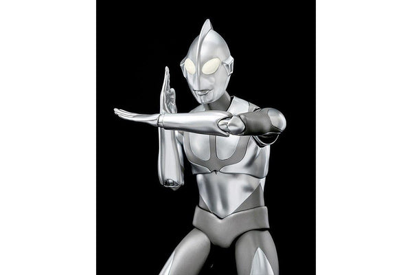 Ultraman (First Contact Ver.) - FigZero Figure