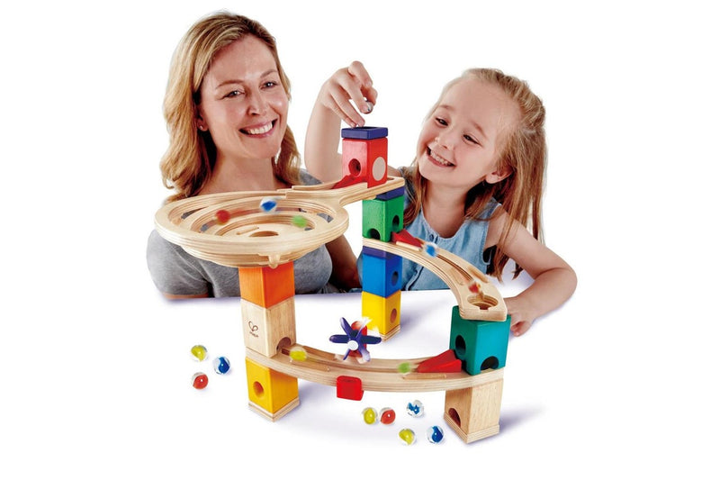 Hape Quadrilla Wooden Race to the Finish Playset Kids Toddler Activity Toy 4+