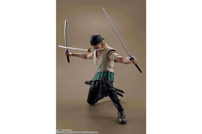 One Piece (A Netflix): Roronoa Zoro - S.H.Figuarts Figure