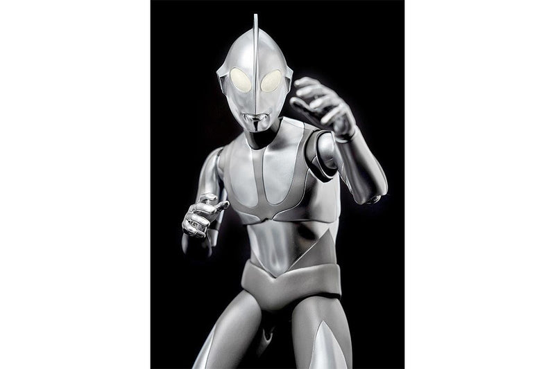 Ultraman (First Contact Ver.) - FigZero Figure