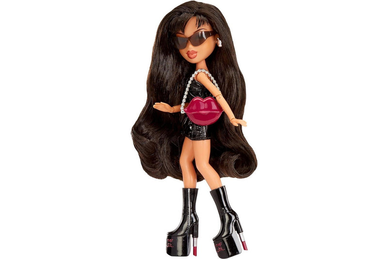 Bratz: Kylie Jenner Fashion Doll - Day