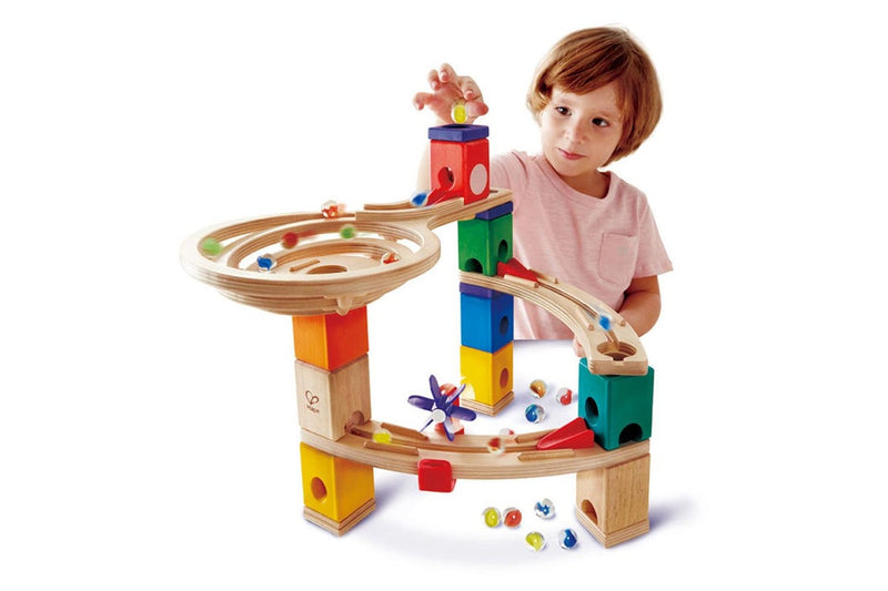 Hape Quadrilla Wooden Race to the Finish Playset Kids Toddler Activity Toy 4+