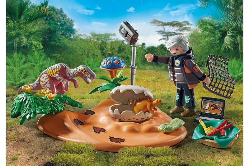 Playmobil: Stegosaurus Nest with Egg Thief (71526)