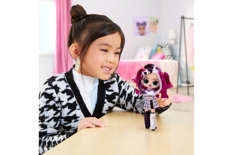 L.O.L. Surprise! Tweens Series 4 Fashion Dress Up Kids Doll Jenny Rox 16.5cm 4+