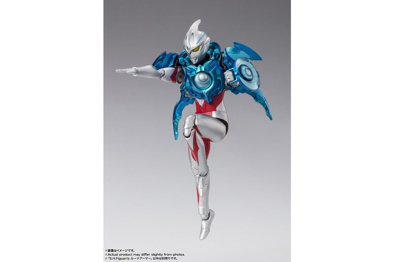 Ultraman: Luna Armor - S.H.Figuarts Figure