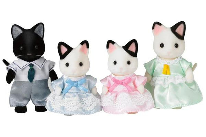 Sylvanian Families: Tuxedo Cat Family