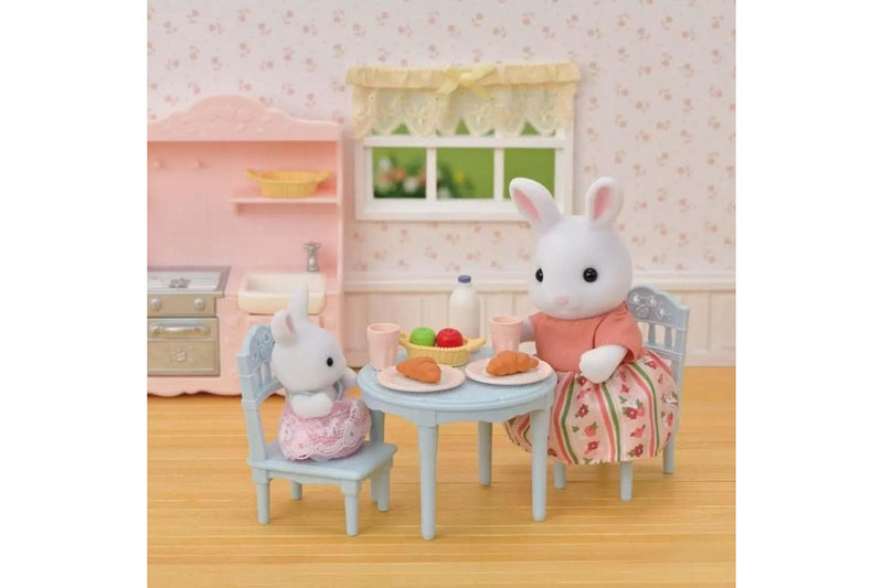 Sylvanian Families: Snow Rabbit - Breakfast Table