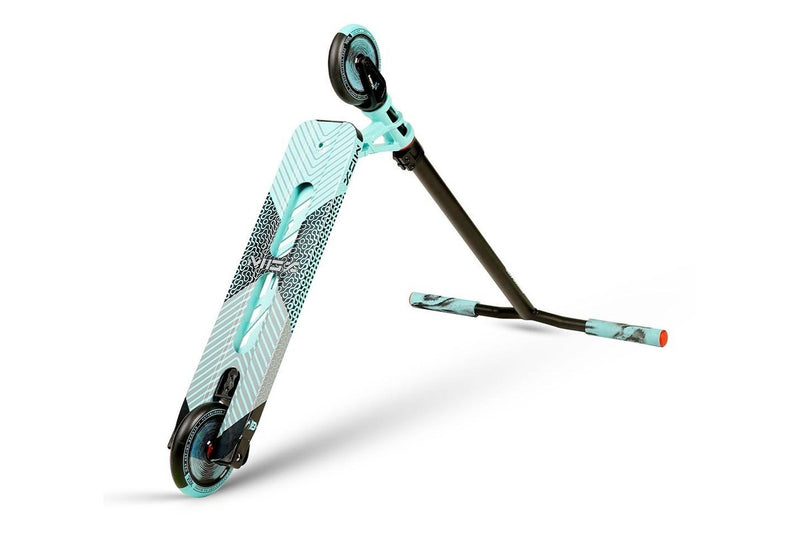 Madd Gear MGX2 P2 Pro Scooter - Taze Teal / Black