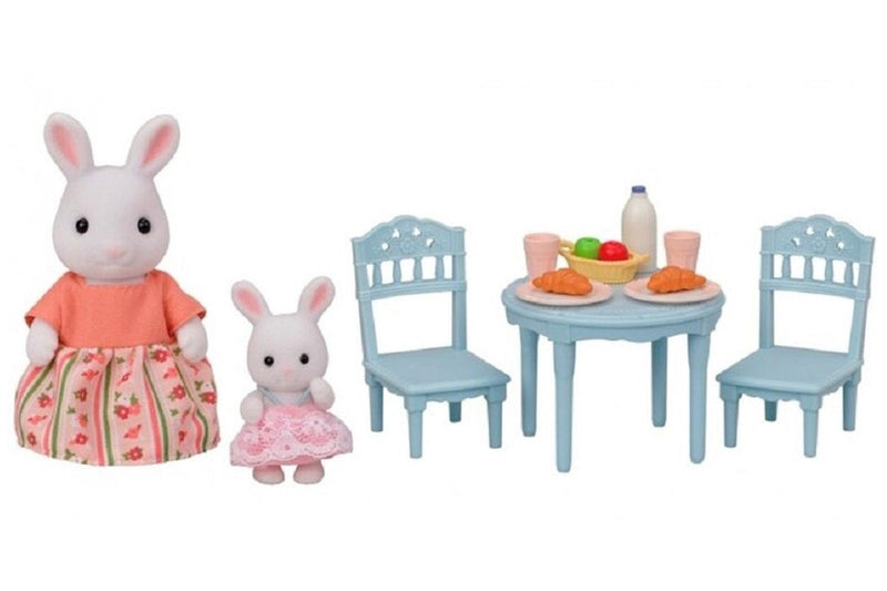 Sylvanian Families: Snow Rabbit - Breakfast Table