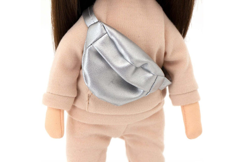 Orange Toys: Sweet Sisters - Sophie In A Beige Tracksuit