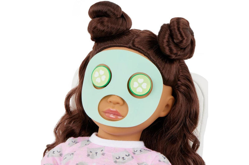 Our Generation: 18" Deluxe Doll - Larissa