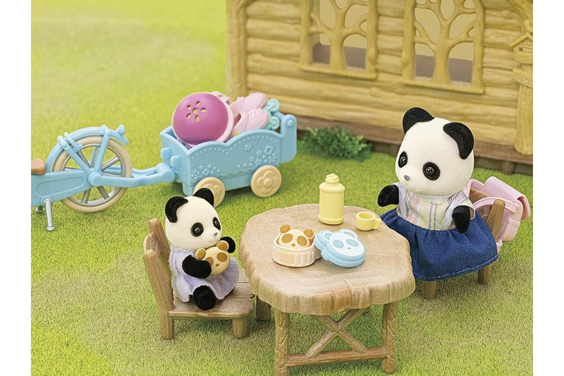 Sylvanian Families: Cycle & Skate Set - Panda Girl