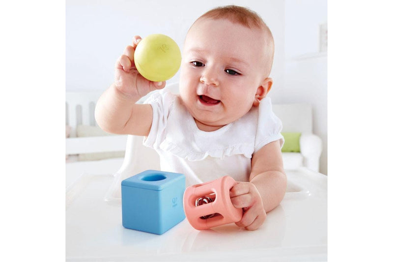 Hape: Geometric Rattle