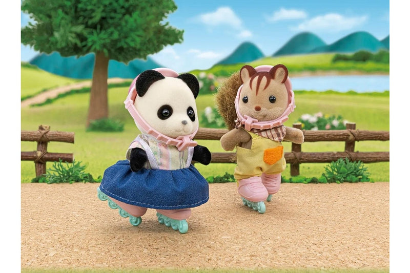 Sylvanian Families: Cycle & Skate Set - Panda Girl