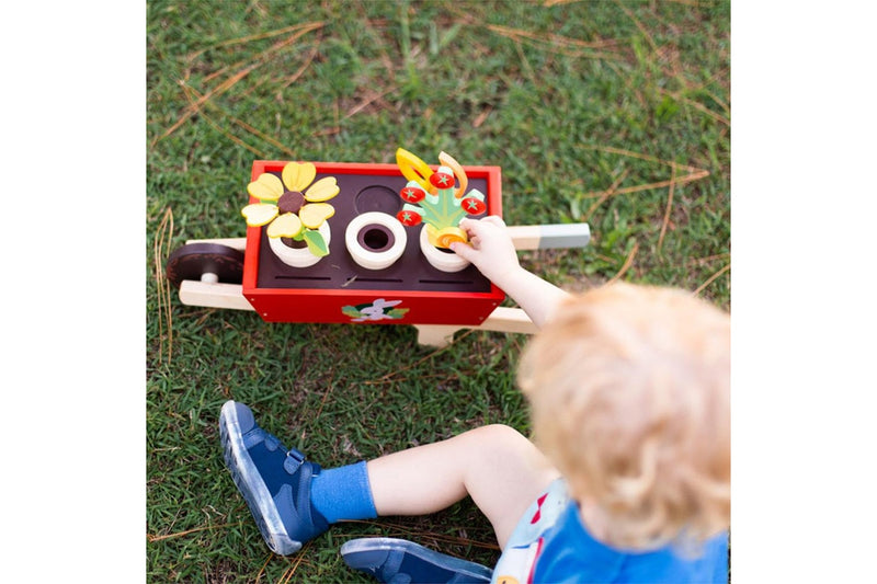 Tender Leaf Toys 48.5cm Garden Wheelbarrow Wooden Toy Set Kids Children 3y+