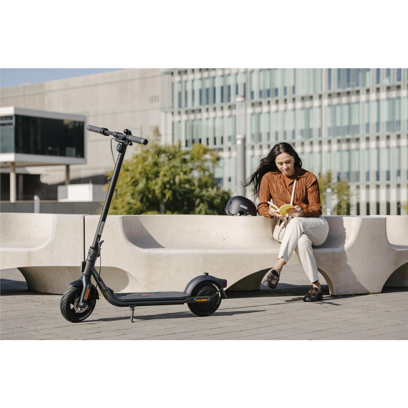 Segway Ninebot Kickscooter F2 Pro