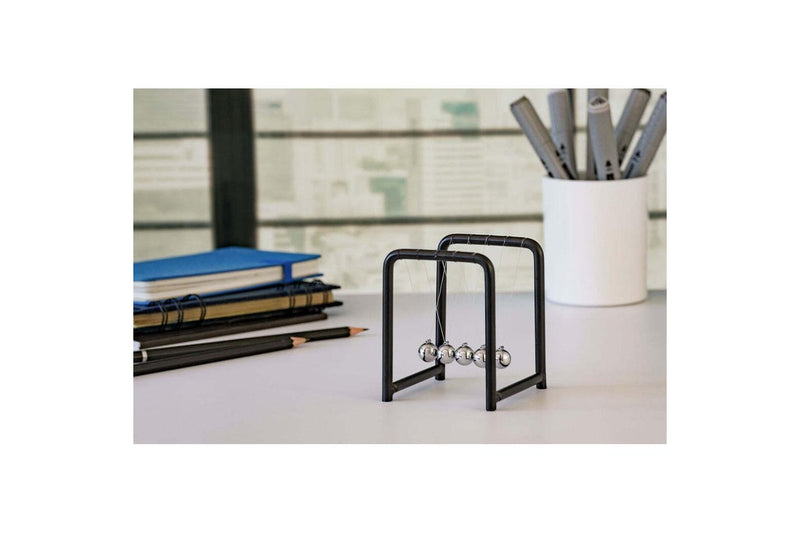 2x Geek Culture Newton's Cradle Balls Science Toy Home Office Desk Accessory 9cm