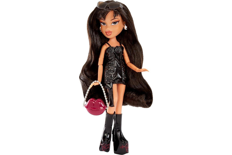 Bratz: Kylie Jenner Fashion Doll - Day