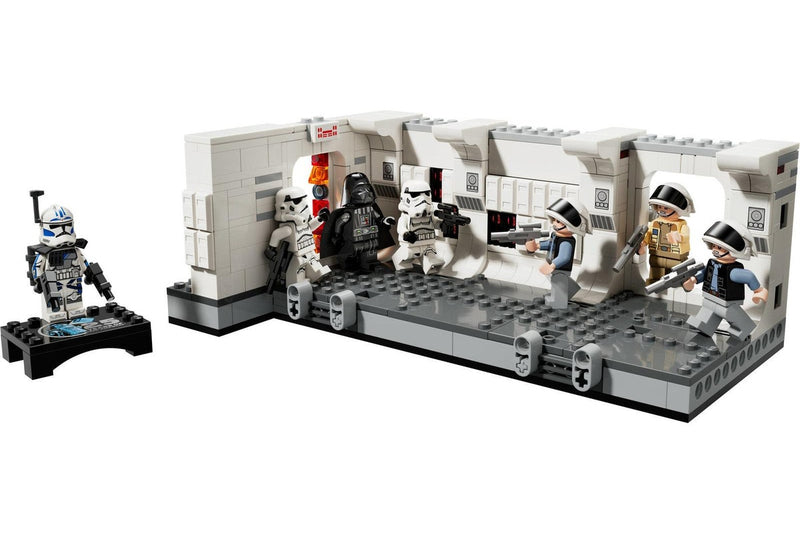 LEGO Star Wars: Boarding the Tantive IV - (75387)