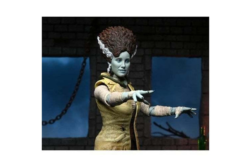 Universal Monsters x TMNT: April as The Bride - 7" Action Figure