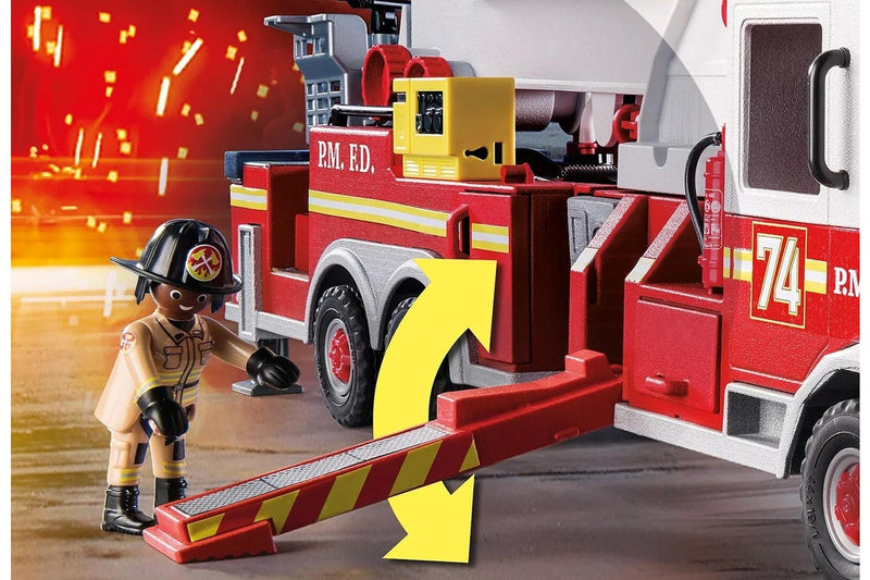 Playmobil: Fire Engine with Tower Ladder (70935)