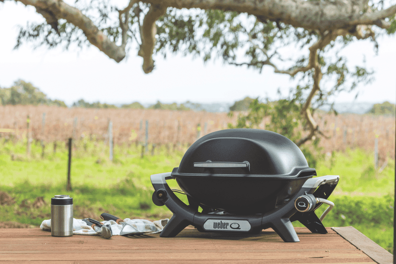 Weber Baby Q1000N LP Midnight Black